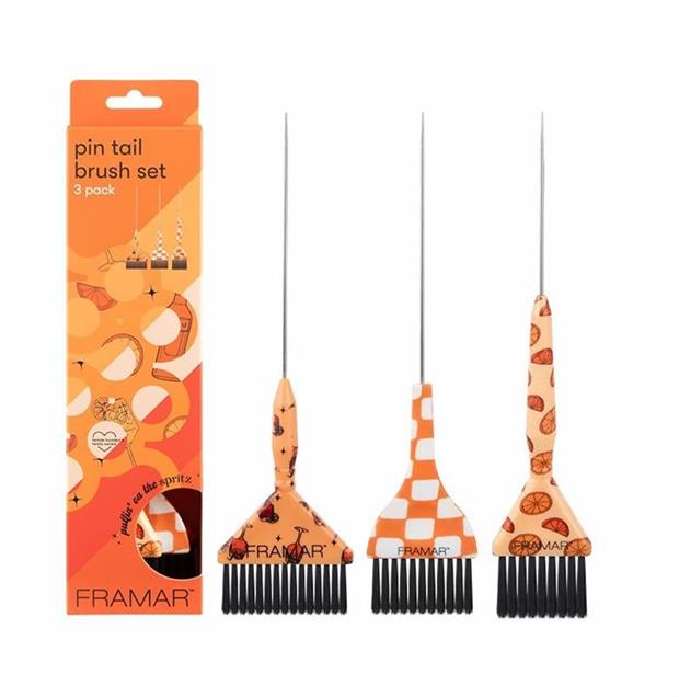 PIN TAIL COLOR BRUSH PUTTIN' ON THE SPRITZ